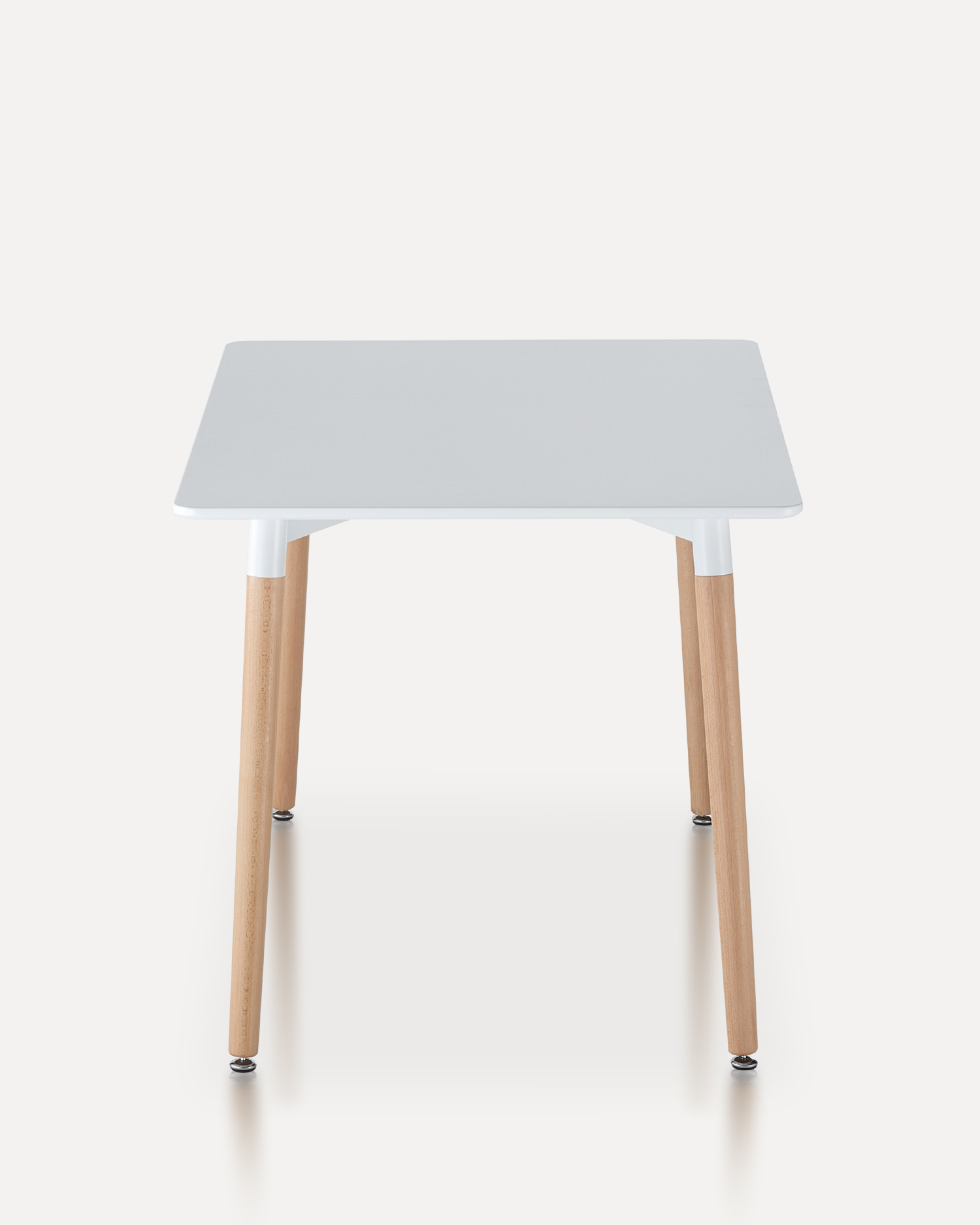 Mesa de jantar branca com pernas de madeira Mesa de jantar branca com pernas de madeira