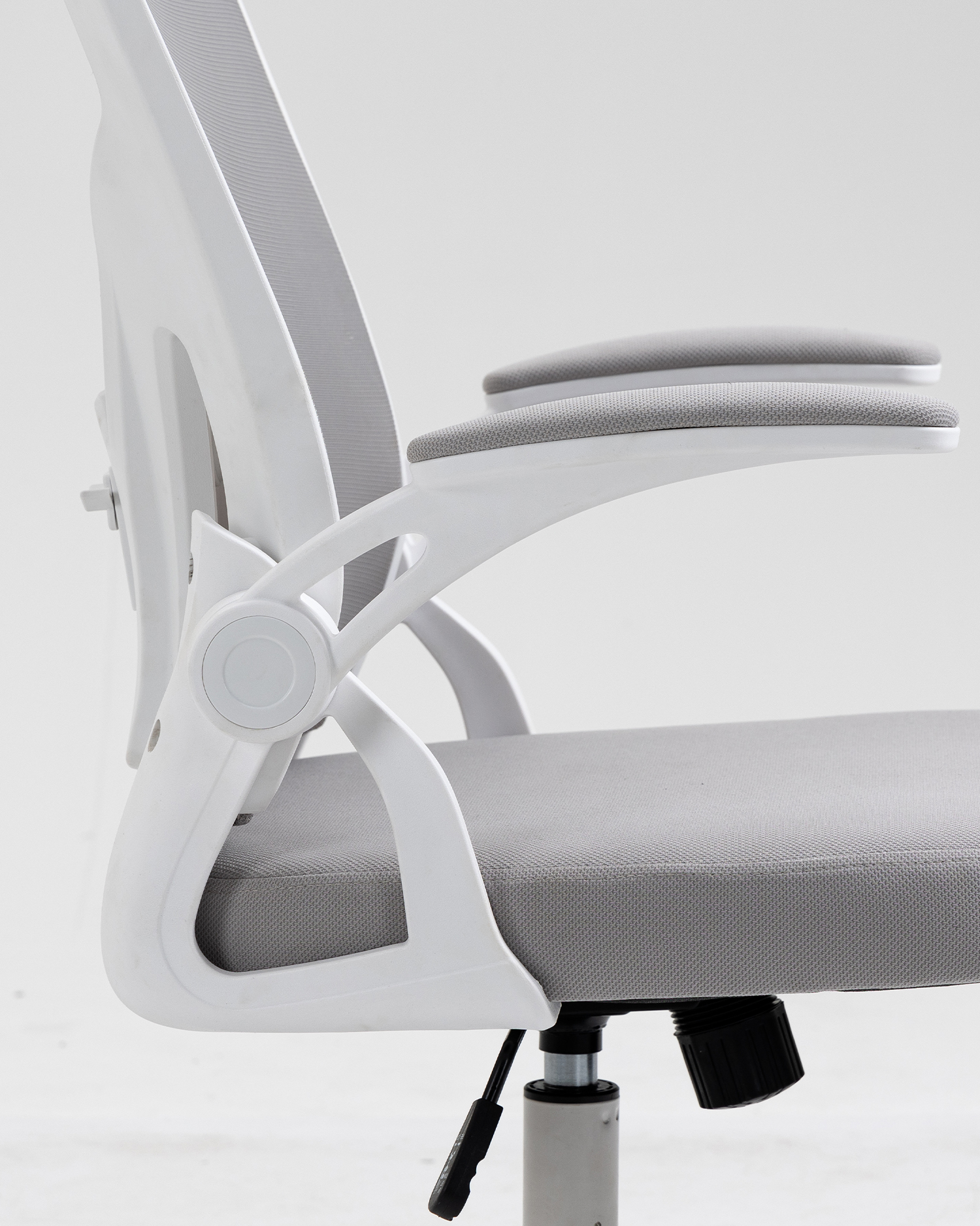 Cadeira de escritório com apoio de braço ajustável Cadeira de escritório com apoio de braço ajustável